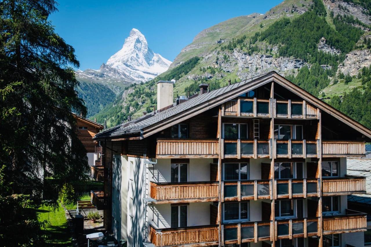 Hotel Holiday Zermatt Ngoại thất bức ảnh