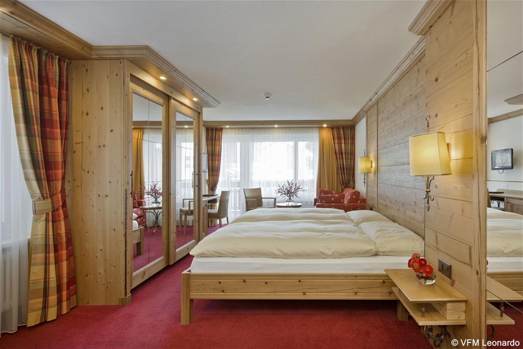 Hotel Holiday Zermatt Ngoại thất bức ảnh