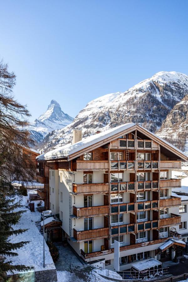 Hotel Holiday Zermatt Ngoại thất bức ảnh