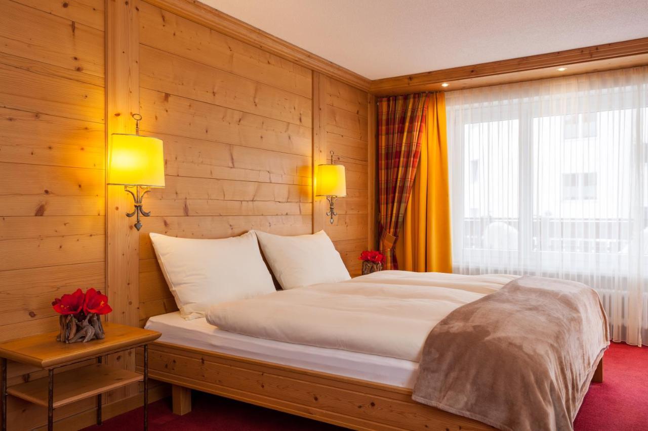 Hotel Holiday Zermatt Ngoại thất bức ảnh