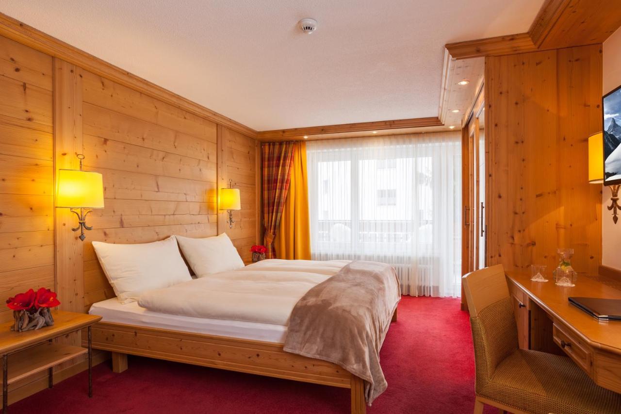 Hotel Holiday Zermatt Ngoại thất bức ảnh