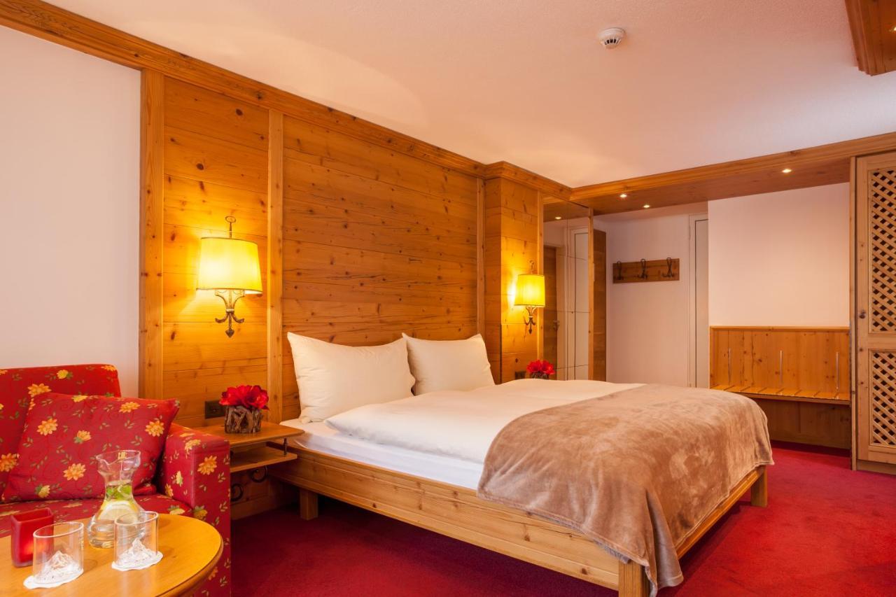 Hotel Holiday Zermatt Ngoại thất bức ảnh